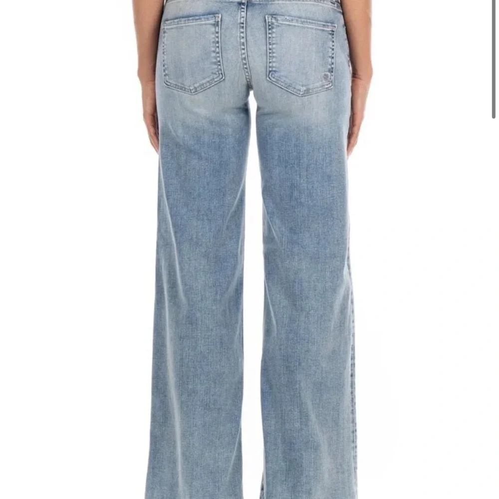 NWT FIDELITY JeansSize 26 - Picture 3 of 8